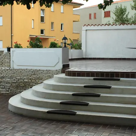 Pensionat With A Parking Space Premantura, - 7463