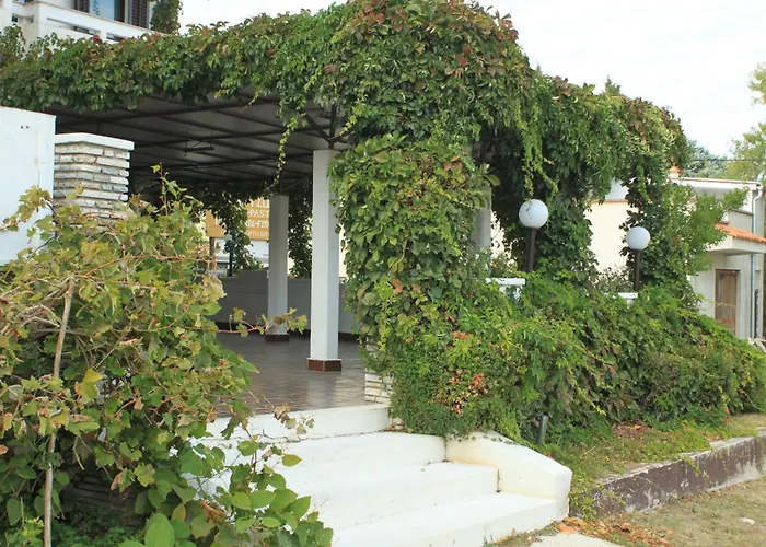 With A Parking Space Premantura, - 7463 Πανσιόν